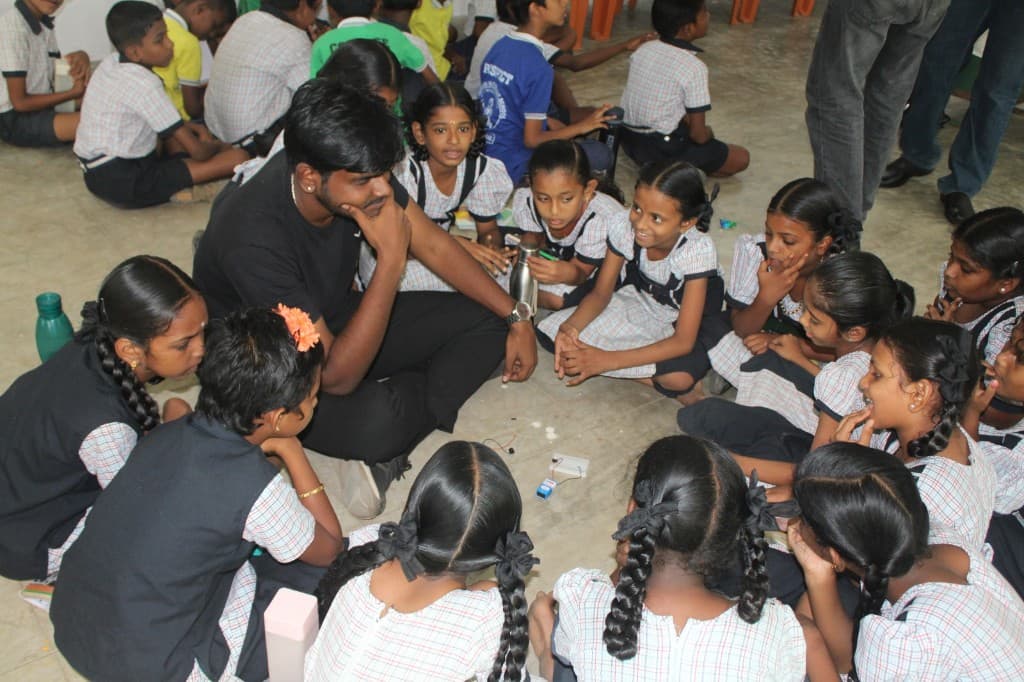 Hands-on robotics workshop with young learners at Glory School